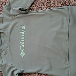 Columbia Crewneck Medium